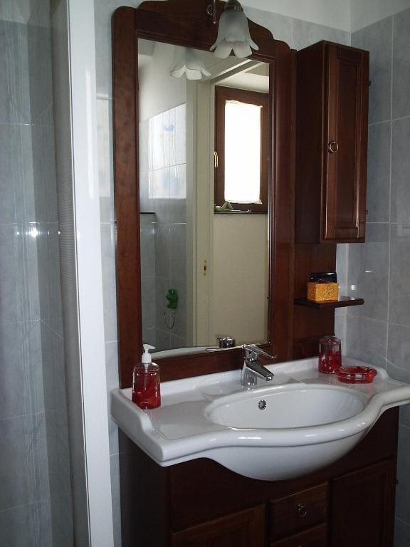 Elicrim Hotel Santo Stefano di Magra Cameră foto